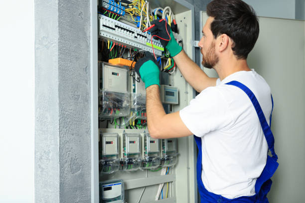 Best Licensed Electrician  in St Martinville, LA